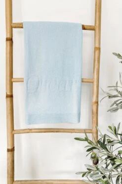 Mode Enfantine 36 Plaid Oscar - Cachemire Bleu Ciel