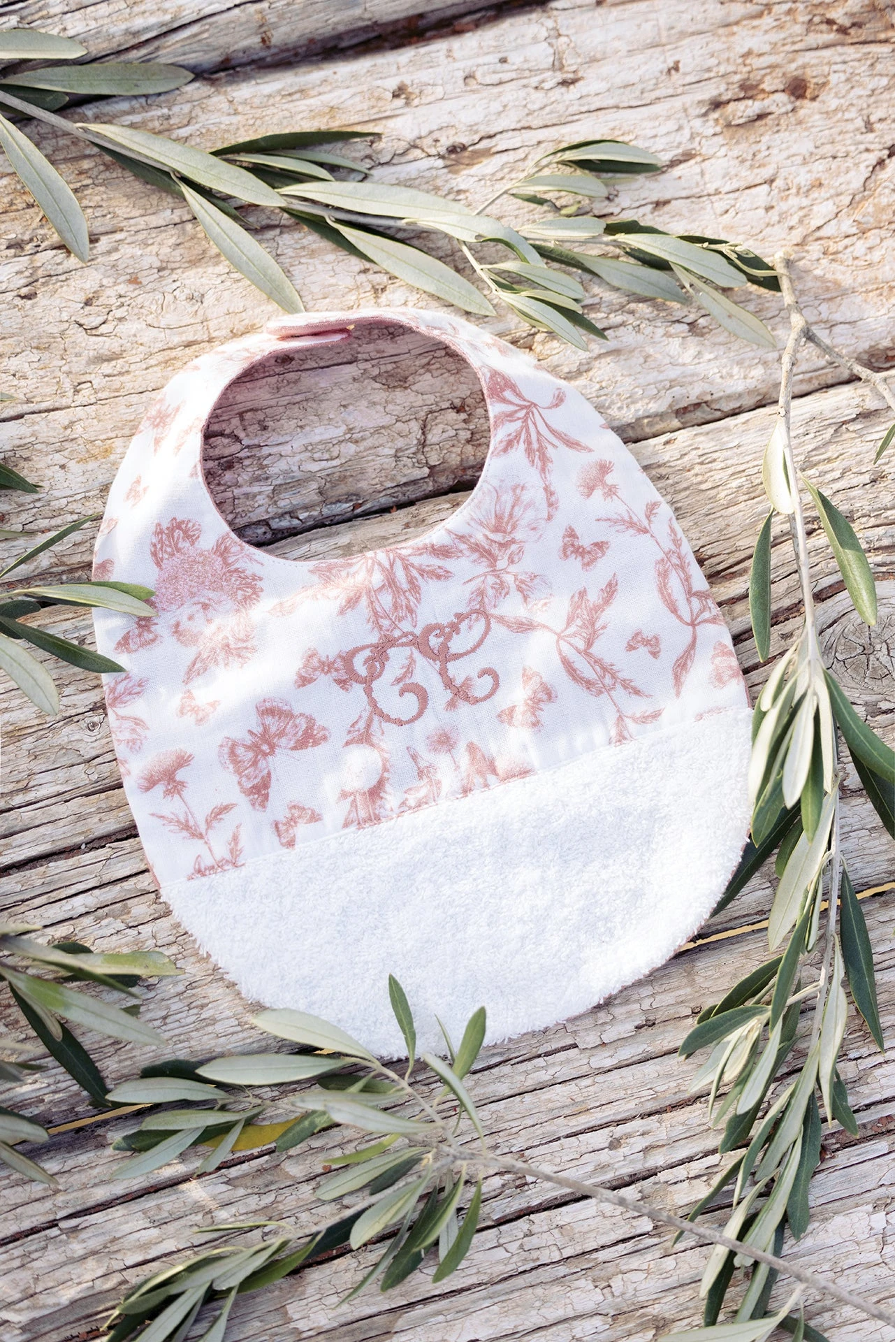 Bavoir - Imprimé Inspiration Toile De Jouy Rose T2 3 Bavoir - Imprimé Inspiration Toile De Jouy Rose T2