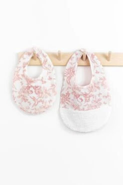 Bavoir - Imprimé Inspiration Toile De Jouy Rose T2 12 Bavoir - Imprimé Inspiration Toile De Jouy Rose T2 -Mode Enfantine TT79131 34 2 0