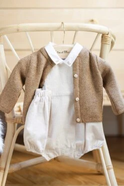 Cardigan - Marron Maille -Mode Enfantine TY11040 15 TY33000 15 TY18020 60 1