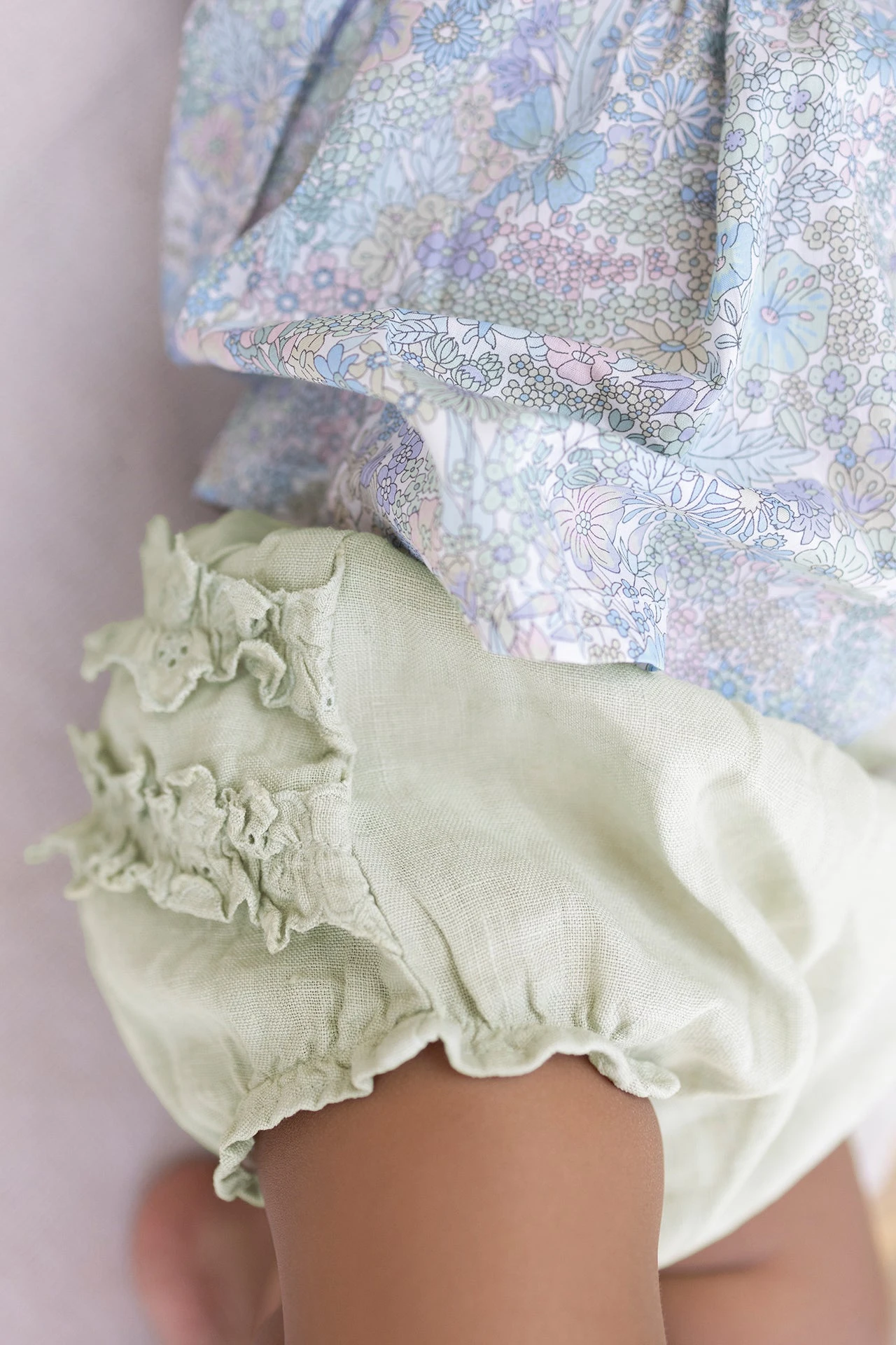 Bloomer - Vert Lin 3 Bloomer - Vert Lin