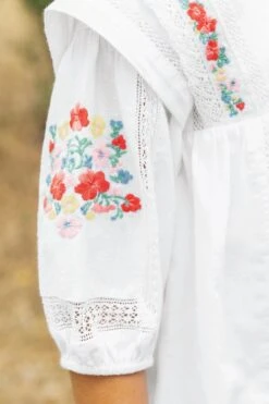 Robe - Blanc Broderies Florales -Mode Enfantine TY30022 01 2