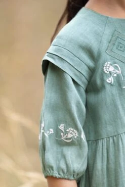 Robe - Vert Broderies Lin -Mode Enfantine TY30102 54 3