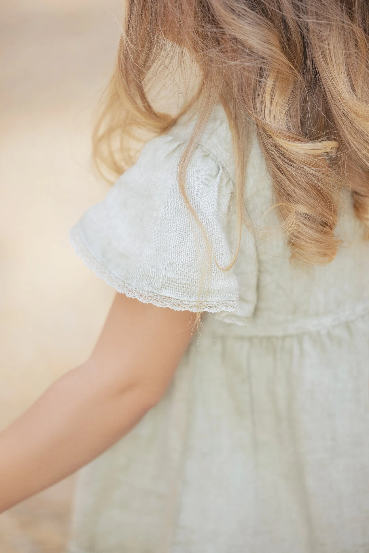 Robe - Vert Champ De Blé 6 Robe - Vert Champ De Blé – Image 4