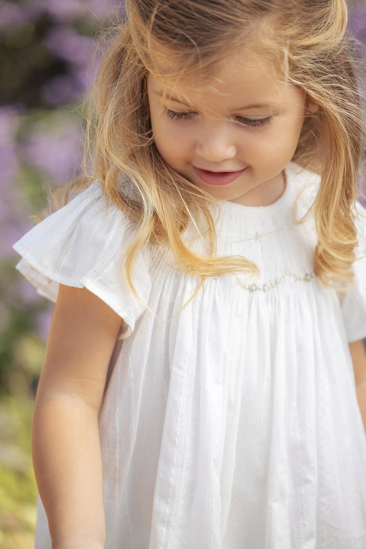 Robe - Ecru Broderies Main 4 Robe - Ecru Broderies Main – Image 2