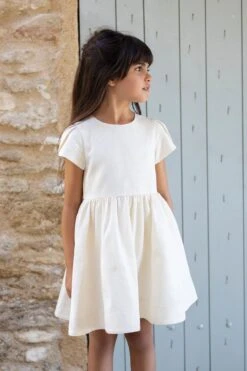 Robe - Ecru Bouffante