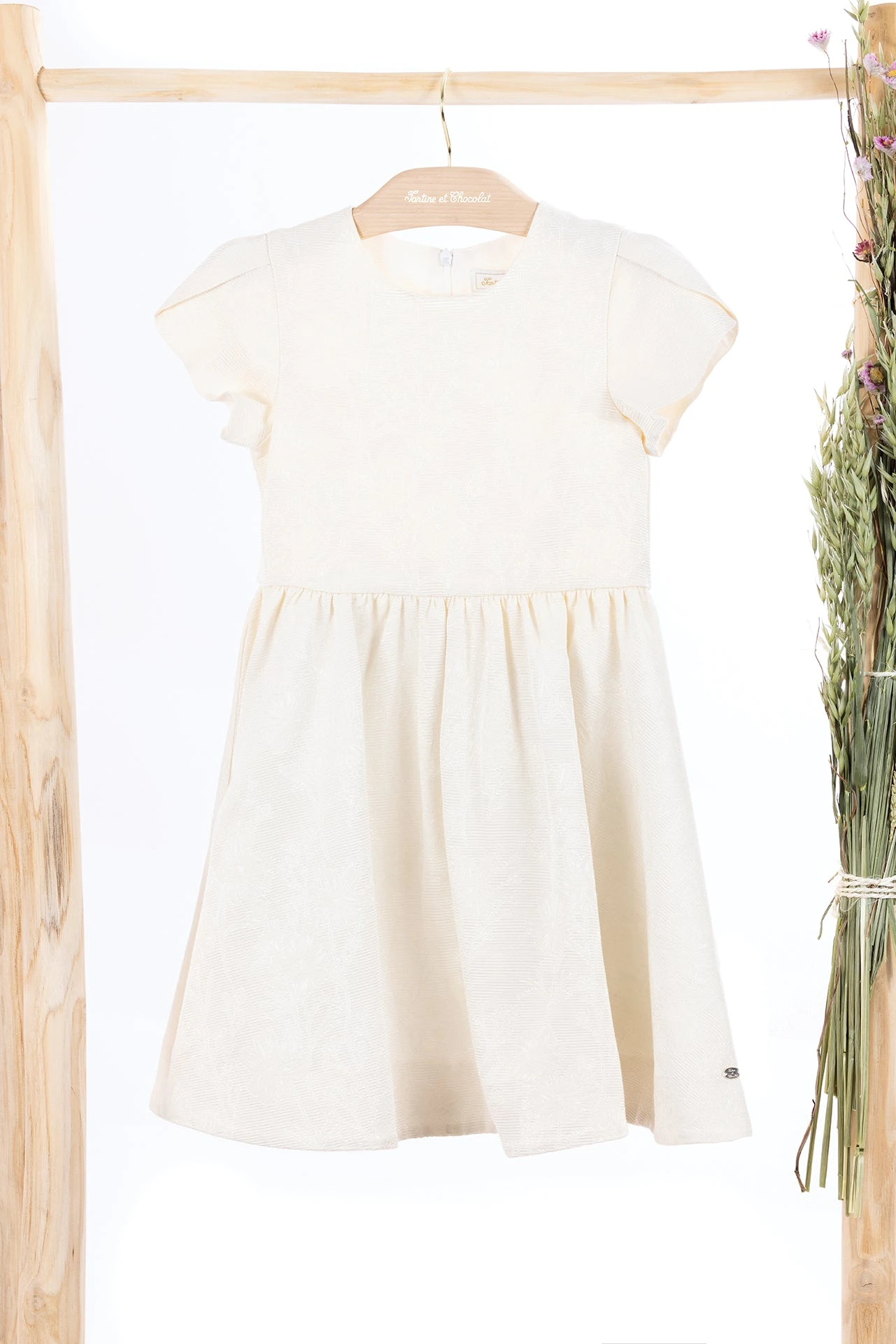 Robe - Ecru Bouffante 6 Robe - Ecru Bouffante – Image 4