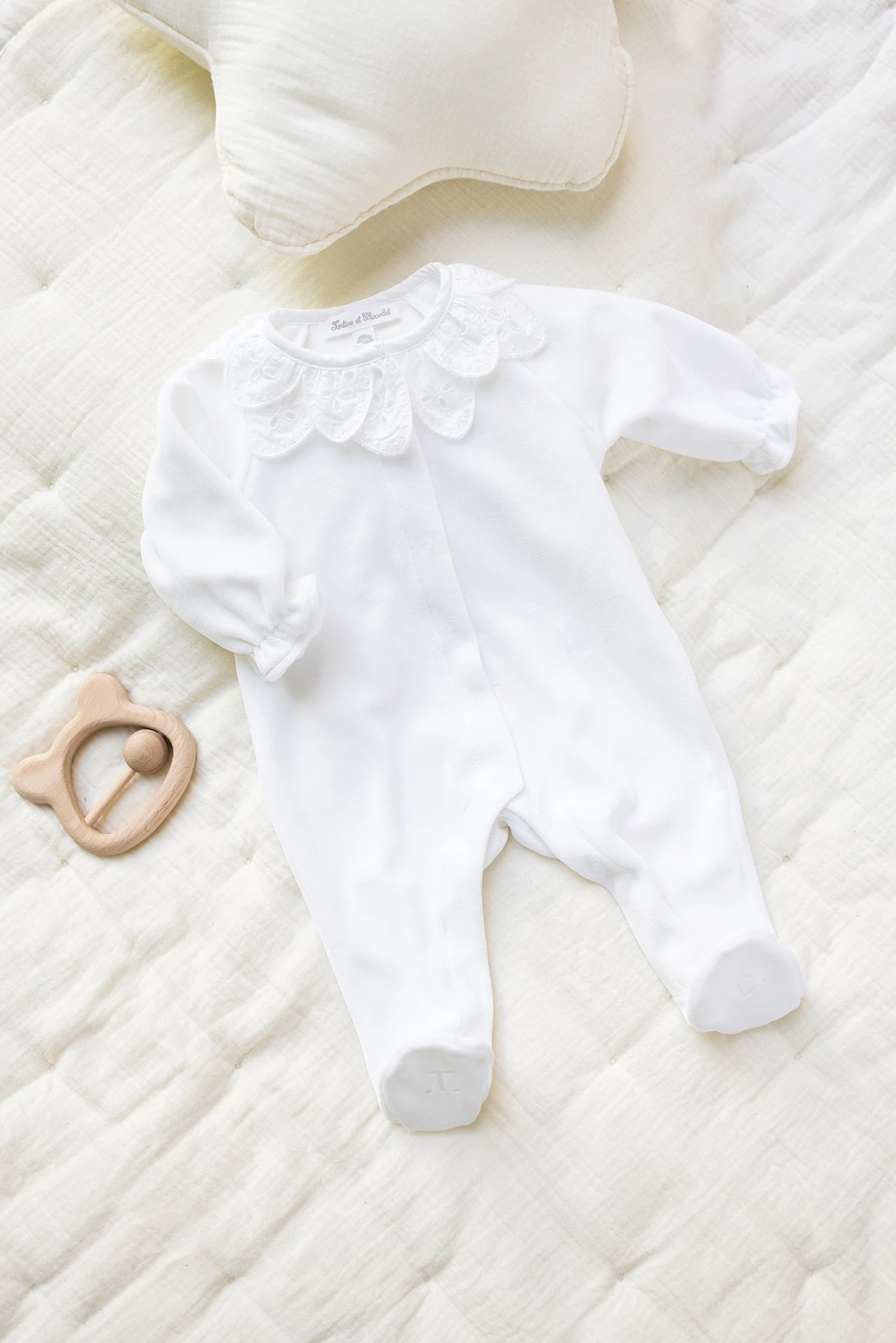 Pyjama - Blanc Velours Collerette Fleur 3 Pyjama - Blanc Velours Collerette Fleur