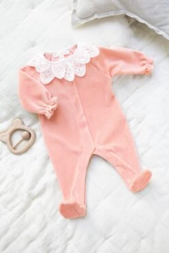 Pyjama - Rose Velours Colerette Fleur