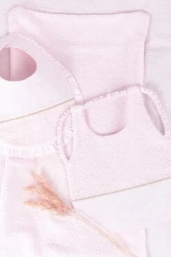 Bavoir - Delicatesse Rose Pâle T2
